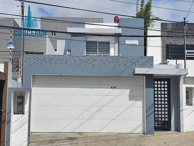 #1024 - Casa para Venta en Tijuana - BC - 1