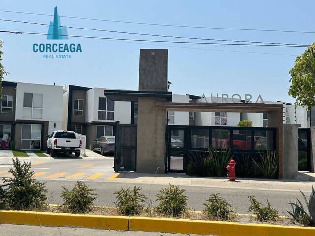 #1049 - Casa para Renta en Tijuana - BC - 1